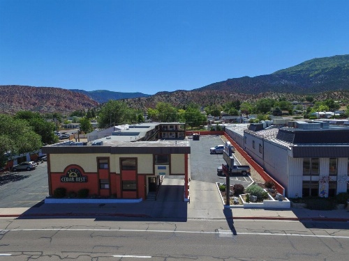 Motel Cedar Rest Cedar City image 35